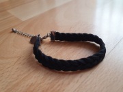 Bransoletka czarna z warkoczowym splotem