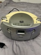Radioodtwarzacz Philips AZ1027 Z AUX CD i KASETA
