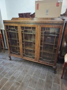 Serwantka trzydrzwiowa 