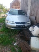 Lampy Przednie Opel Vectra B z 1999 Roku