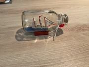 Żaglowiec w buteleczce