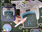 Tablica do rysowania LED dla dzieci + magiczny pisak | Znikopis świetlny 