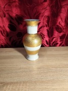 Piękny porcelanowy wazon 