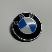 Znaczek do BMW Niebieski 82 mm Nowy w Folii