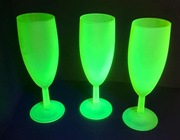 Szkło nie uranowe kieliszek do szampana dost. 3 szt.