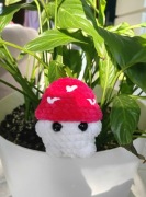 Pluszak muchomorek grzybek maskotka pomysł na prezent dekoracja