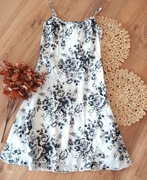 Biała letnia sukienka dla dziewczynki w kwiaty 12 lat 34XS 36S na lato