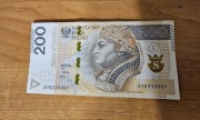 Banknot obiegowy 200zl Seria AY8233361