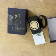 lokalizator GPS marki GPSLive, model 104N