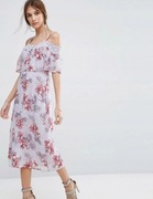 Elegancka sukienka szyfonowa w kwiaty z koronką NEW LOOK – XXL (44) fiolet