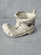 Porcelanowy bucik trzewik dekoracja złota róża 
