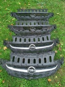 Atrapa grill krata Opel Corsa E 15-19r.
