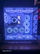 Kompletny biały komputer gamingowy 