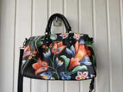 Piękny kwiatowy kuferek kwiaty desigual torebka torba na ramię