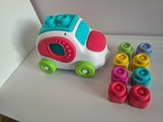 Clementoni Clemmy Baby – autko z miękkimi klockami