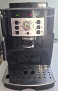 Ekspres DELONGHI Magnifica S ECAM 22.112.B