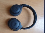 Słuchawki JBL TUNE 700BT. Czarne