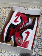 BUTY NIKE AIR JORDAN 1 MID ALTERNATE BRED TOE r.43  nike BQ6472 079
