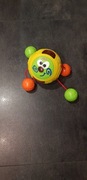 Pełzająca kula Fisher Price dla raczkującego dziecka