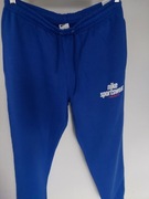 Nowe męskie spodnie dresowe Nike rozmiar M