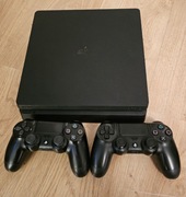 Konsola PS4 (500gb) + 2 pady + 5 gier