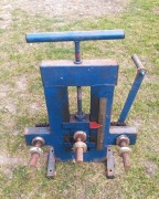 Giętarka walcarka do rur i profili