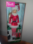 Barbie 2004 Santas Helper Holiday Theme 