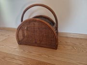 Gazetnik ratanowy, stojak na gazety