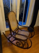 Fotel bujany rattanowy