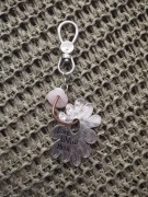 Brelok Anekke  pracę love music