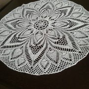 Serweta szydełkowa 68 cm, obrusik na stolik kawowy