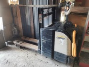 Wózek widłowy sztaplarka CROWN DT3040 2012r