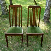 Wygodne dębowe krzesła secesyjne (XX lecie międzywojenne). Para za 699 zł