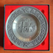 Talerz cynowy Norwegia pracownia Stephan Mastad Pewter Norway