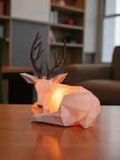 Cisza Północy! Lampa Nocna "Geometryczny Renifer" w Stylu Scandi!