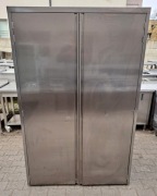 SZAFA PRZELOTOWA - DRZWI OTWIERANE - 120/60/185 CM - M.1490.N.