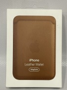 Portfel skórzany Apple Leather Wallet z MagSafe MHLT3ZM/A do iPhone Brązowy