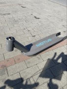 Korpus podstawa obudowa motus scooty 10 2022