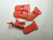 Klips plastikowy czezapięcie do zawieszki