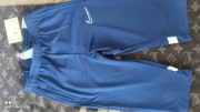 NIKE Spodenki dziecięce  3/4  Piłkarskie  CW6127 451  roz. 147-158 cm