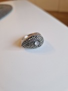 Srebrny pierścionek z cyrkonią i markazytami r.19 9g