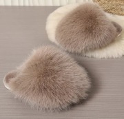 Mega puchate klapki papcie wielbłąd długie futerko r. 39