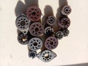 Gniazda że starego sprzętu . PRL