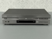 Odtwarzacz CD / DVD Yamaha DVD-S795