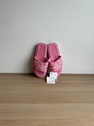 Piankowe klapki basenowe Kubota 40 różowe kwiatuszki 