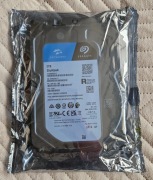 Dysk serwerowy CCTV Seagate Skyhawk 2TB ST2000VX017 256MB cache 3.5" 24/7
