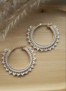 Kolczyki z japońskich koralików.