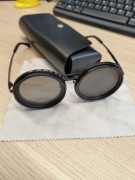 Okulary ze zmienną przysłoną 