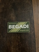 Naszywka z rzepem - BEGADI - logo sklepu - zielona