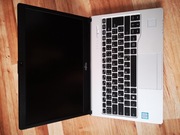 Laptop Fujitsu Siemens s. 938 i7-8650 8/256/dvd Win10pro 